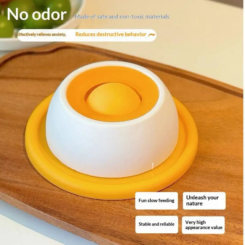 Slow Feeder Pet Lick Pad – Wall & Surface Suction Distraction Tool